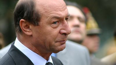 shade meteor Two degrees IT'S SHOW TIME – Traian Basescu: "In mine, Kovesi are un adversar! Mi-a  distrus aproape toata familia aceasta doamna pe care am inventat-o, dar nu  am stiut ca e si sluga... Initiativele